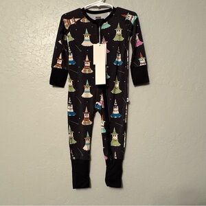 Magical Mama's disney princess ghost black bamboo one piece pajamas 6-12 months